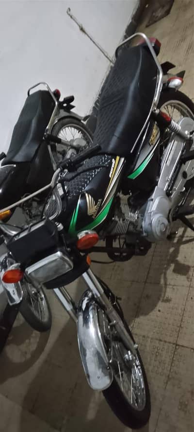 Good condition bike Model 2013 Sialkot number