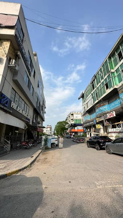 Office For Rent G-11 Markaz, Islamabad | 425 Sq Ft