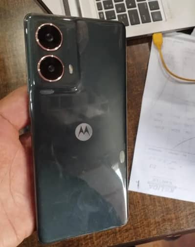 Motorola g85 5g. . . . . . 12. . . 256. . . non pta