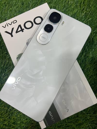 ViVo Y400 (8/256)
