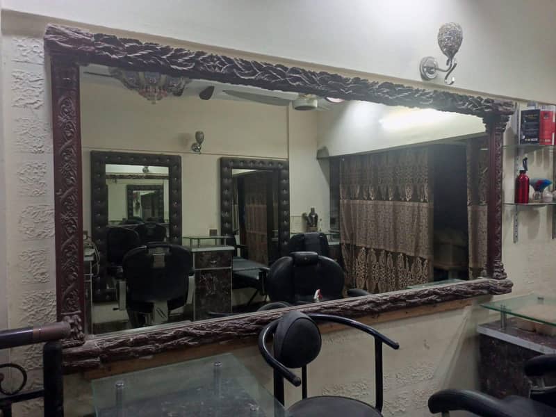 solid wood fancy frames 0