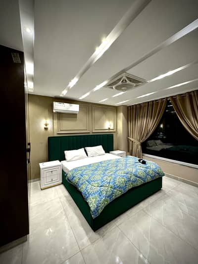 Modern 2Bed Near Imtiaz Mall Bahria Town