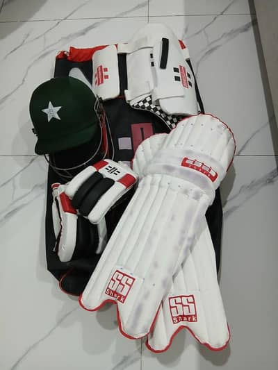 New Like Cricket kit