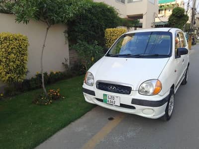Hyundai Santro Model 2004. .