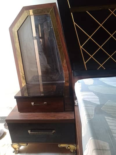 Home Furniture 10/10