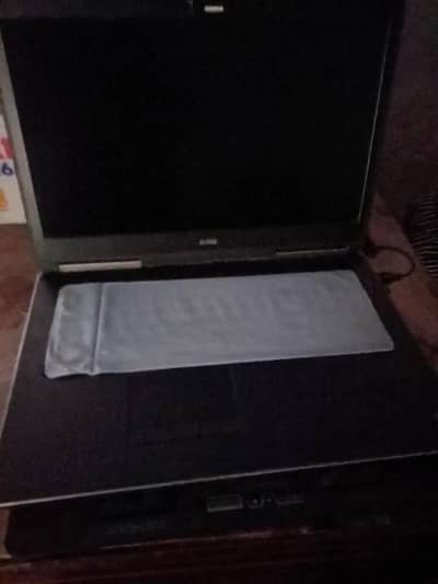 Dell Precision 7730 i7 6th Gen Quadro P4000 8Gb Spacial Edition