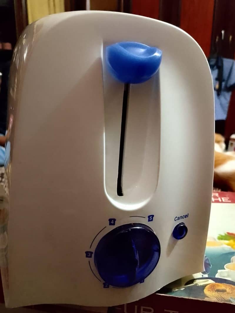 Toaster slice top up 5