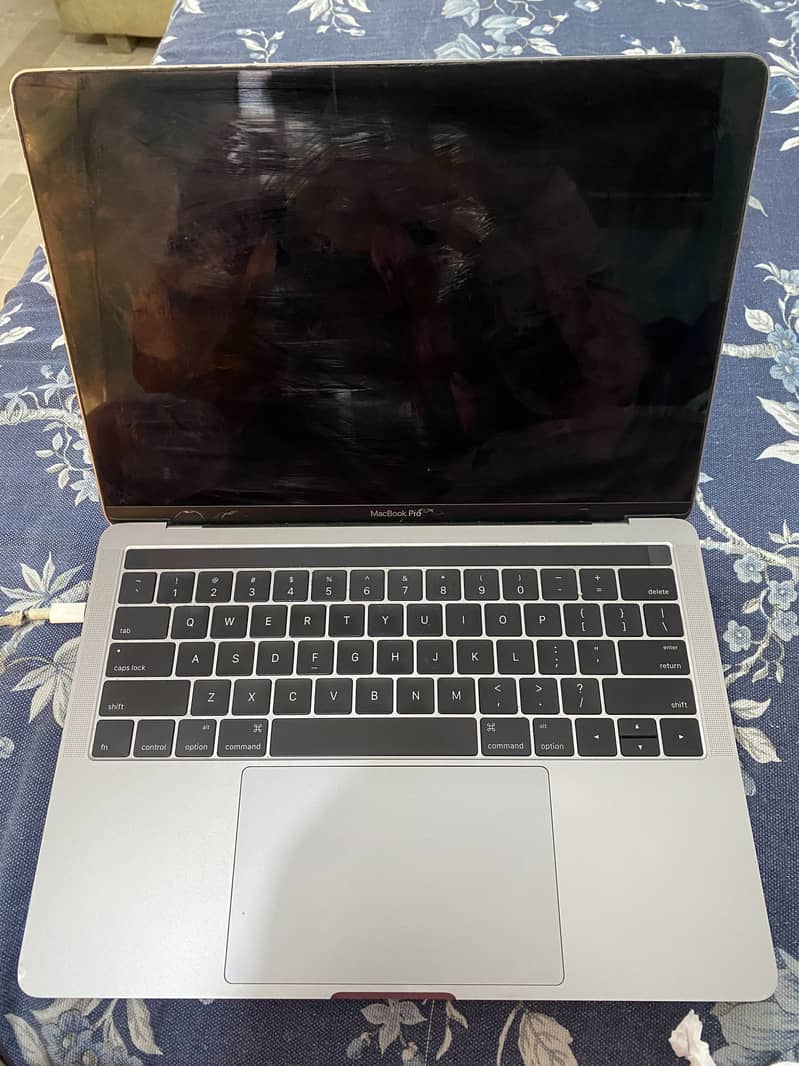 MacBook Pro 2016 13-Inch 4