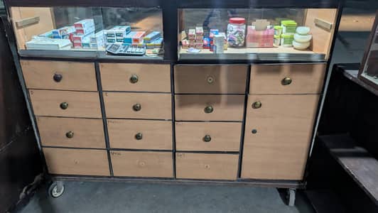 Medical Store Used Furniture