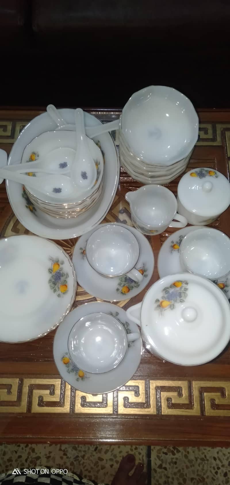 marble dinner set 0