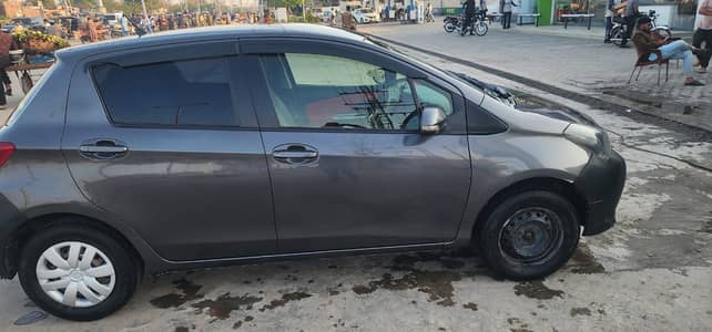 Toyota vitz 2014/18 model almost total original ac heater ok