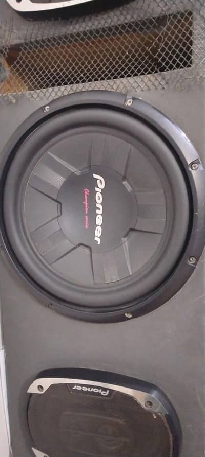 pioneer speaker & woofer
