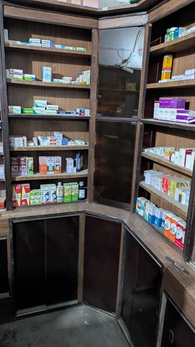 Medical Store Furniture