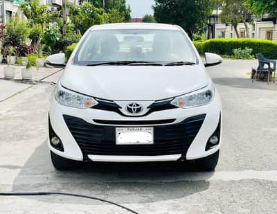 Toyota Yaris Ativ 1.3 CVT Full Option Total Original