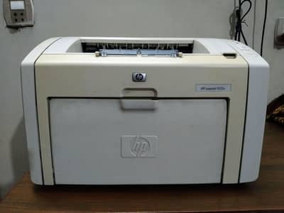 HP LaserJet 1022n Printer (Laser Printer, Perfectly Working)