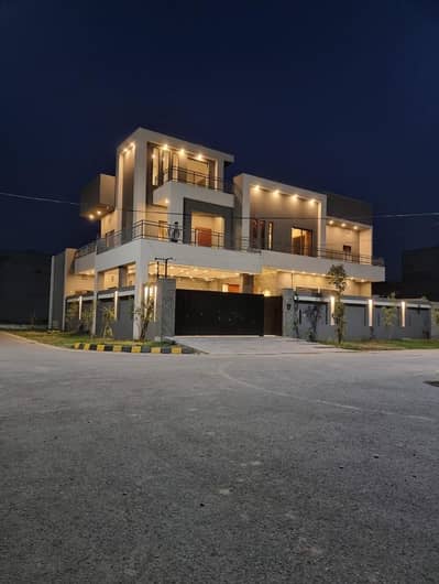 14.2 marla house for sale G block