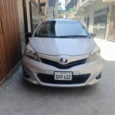 toyota vitz 2011