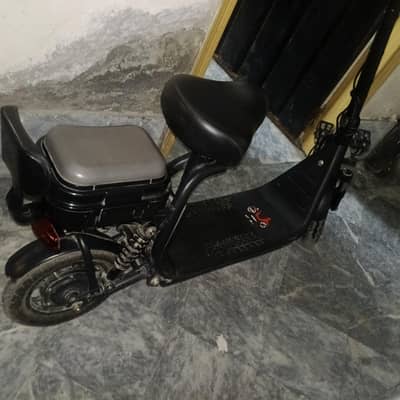 electric scooty for sale