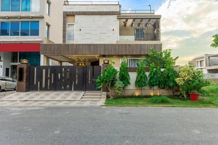 Hot Deal Slightly Used Ultra Modern 10 Marla House in DHA Phase 8 Ex Air Avenue Lahore