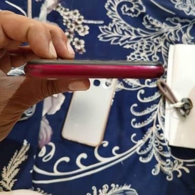 urgent sale mobile ok hy