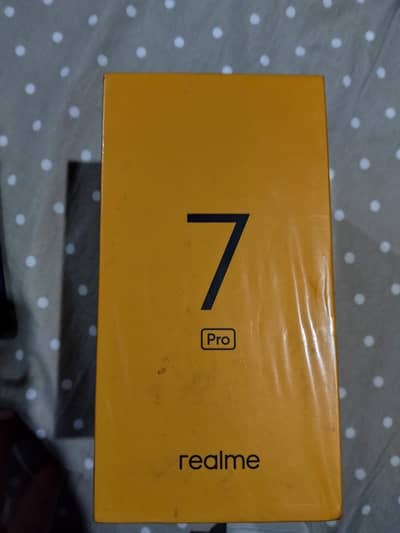 Realme 7 Pro 8GB 128 GB 65W SuperDart charge Snapdragon 720G Sony 64MP
