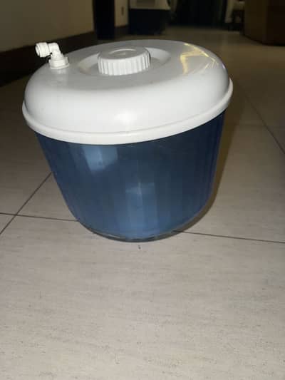 Water Dispenser Bottle with Float Mechanism - Excellent Condition