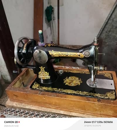 Singer Original Sewing Machine