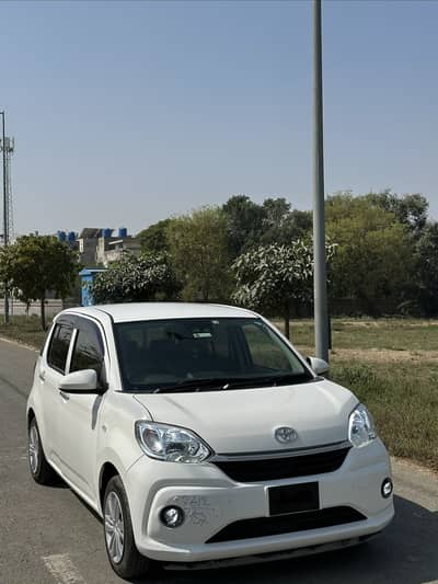 Toyota Passo white brand new condition b2b genuine
