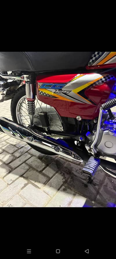 Honda 125 2025 model Red colour Total Genion 03412377948 call- whtsapp