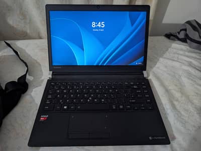 Toshiba dynabook Laptop