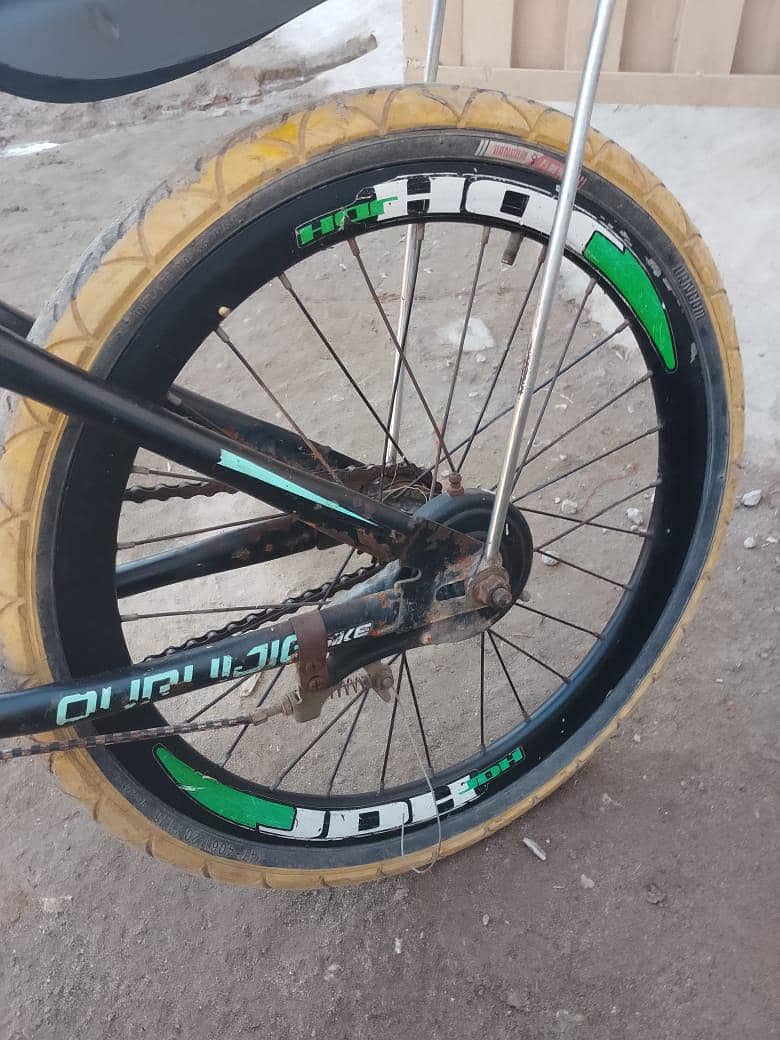 good بیسٹروپ 0