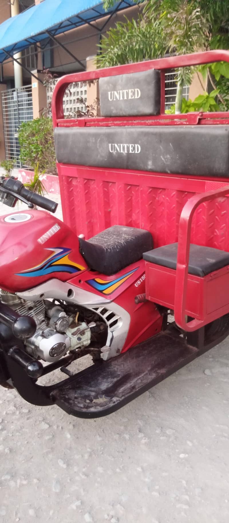 United 150cc loader riksha complete document self start gadi - Rickshaw ...