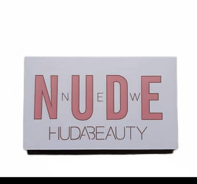 Nude eyeshadow pallete