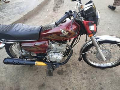 Honda 125 model 2021 Very Good condition Home Use