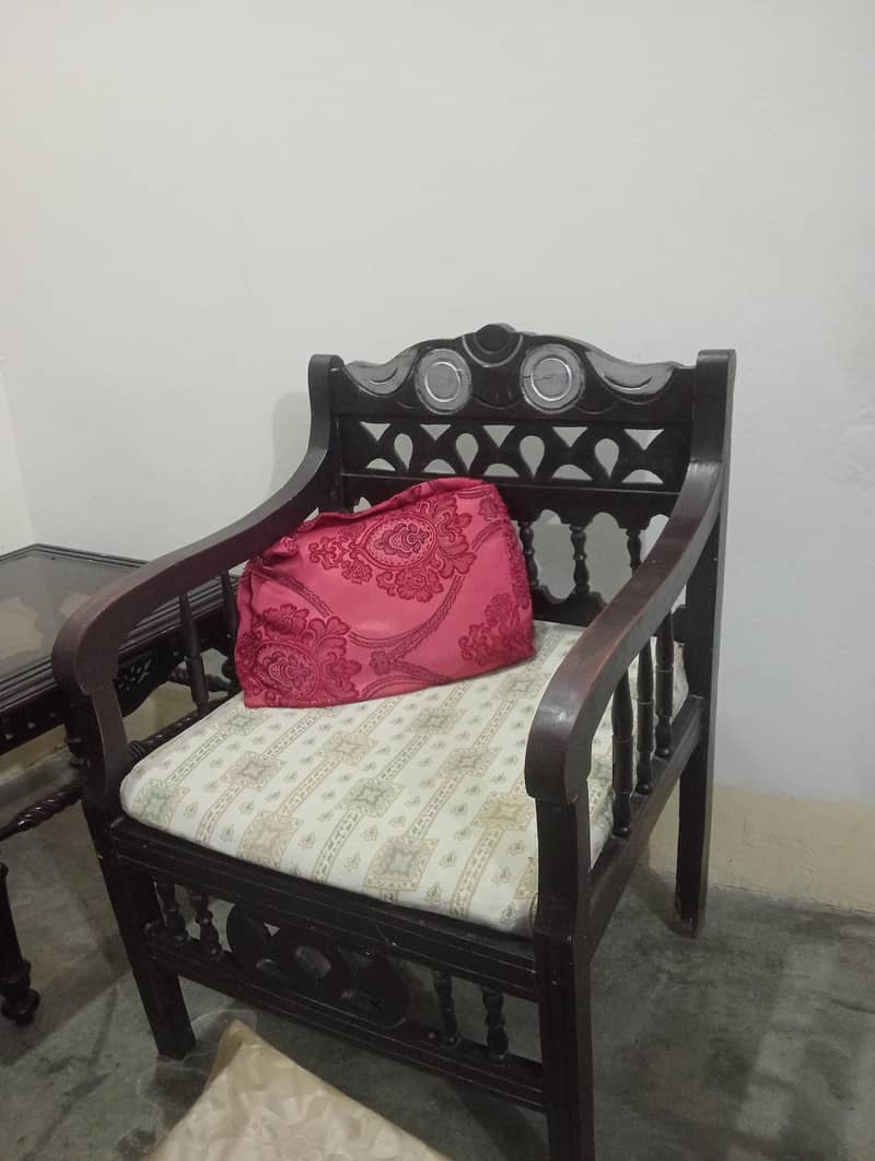 good condition sofa set 2