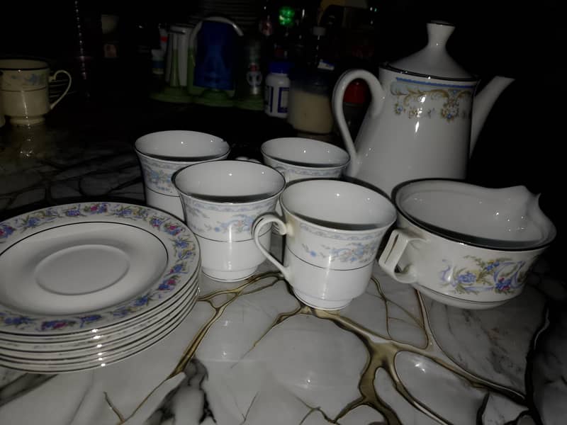 tea set 4