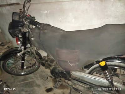 please contact only what's up