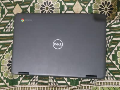 chrome book 4 32 ma hain 10 by 10 condition