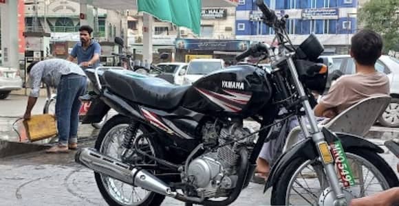 Yamaha YB 125cc – Excellent Condition, Smooth Ride”
