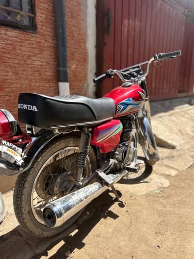 Honda 125 2014 model
