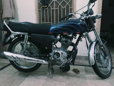 CG 125 2018 with dual part's