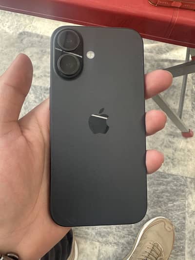 I PHONE 16