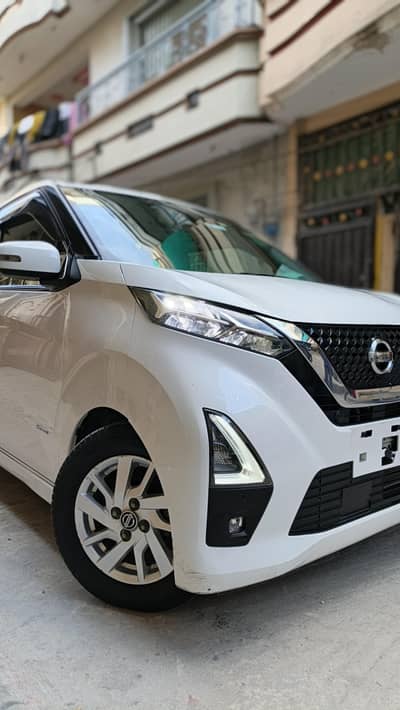 Nissan dayz highway star