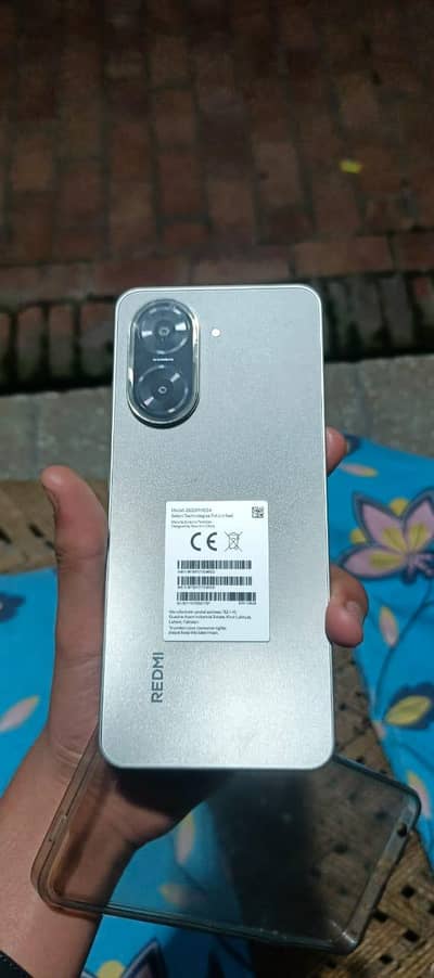 Redmi a5 in 10/10 condition in warranty  4/128gb with box and charger