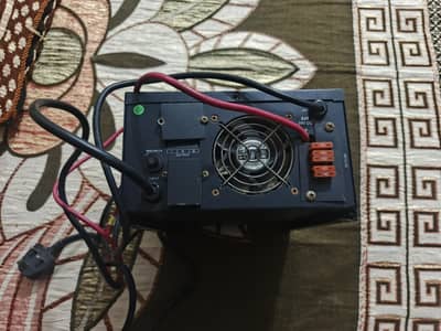 homaje invarter  1800 watt