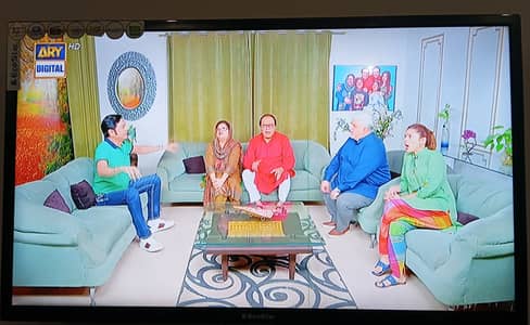 32 inches eco star TV