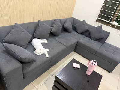 L-Shaped Grey Sofa Set with Cushions – Good Condition