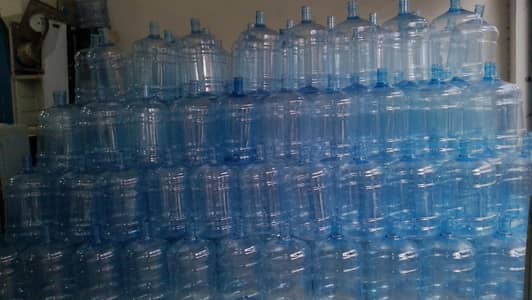 19LETTER bottles