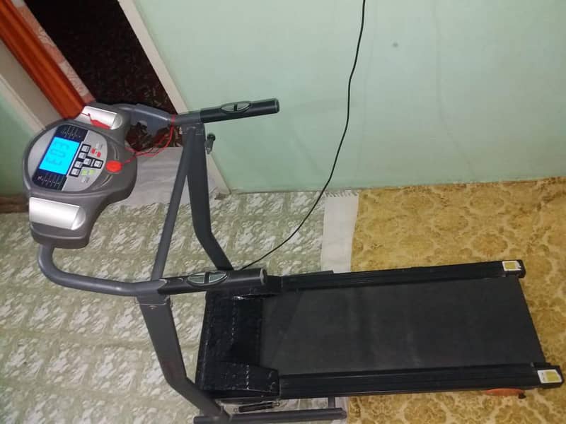 Automatic Slimline Treadmill 4