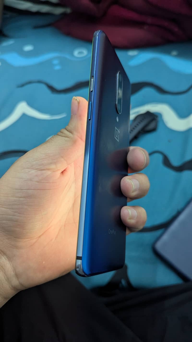 One Plus 7 Pro 3